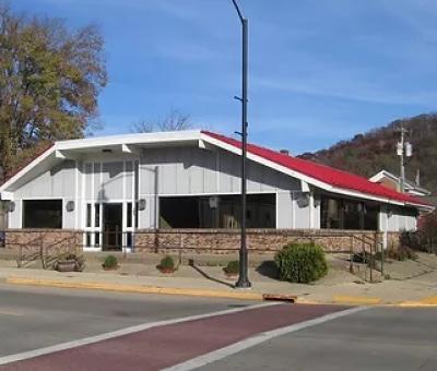 Richland Family Restaurant exterior