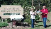 Arboretum sign